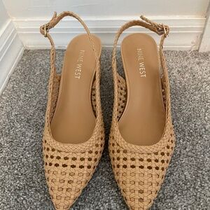 Nine West Tan Sandals